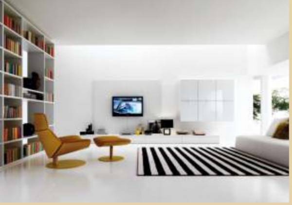  the-glare Living Area