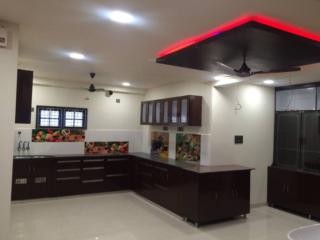 comfort homes Kitchen