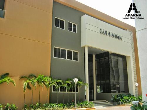 Club House hill-park-avenues Club House