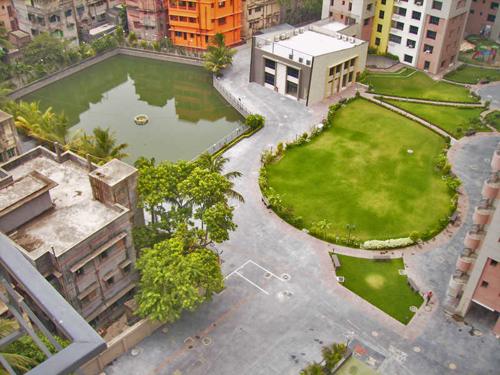  floral Landscaped Gardens