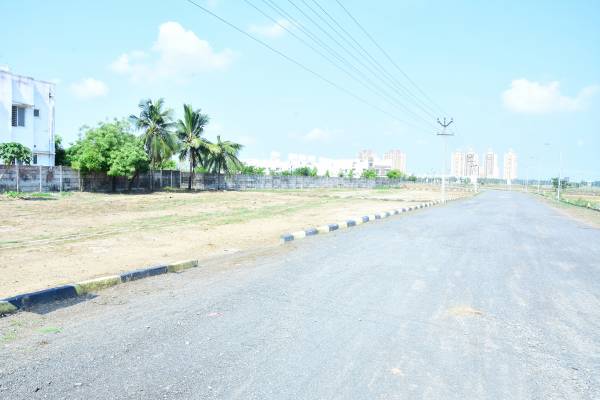  vaibhava-oragadam Plot