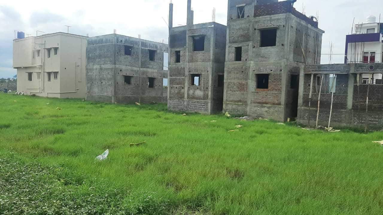  vaibhava oragadam Plot