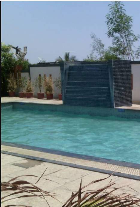 whistling winds Swimming Pool