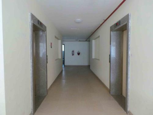  wadhwa-viceroy-park Lift Available