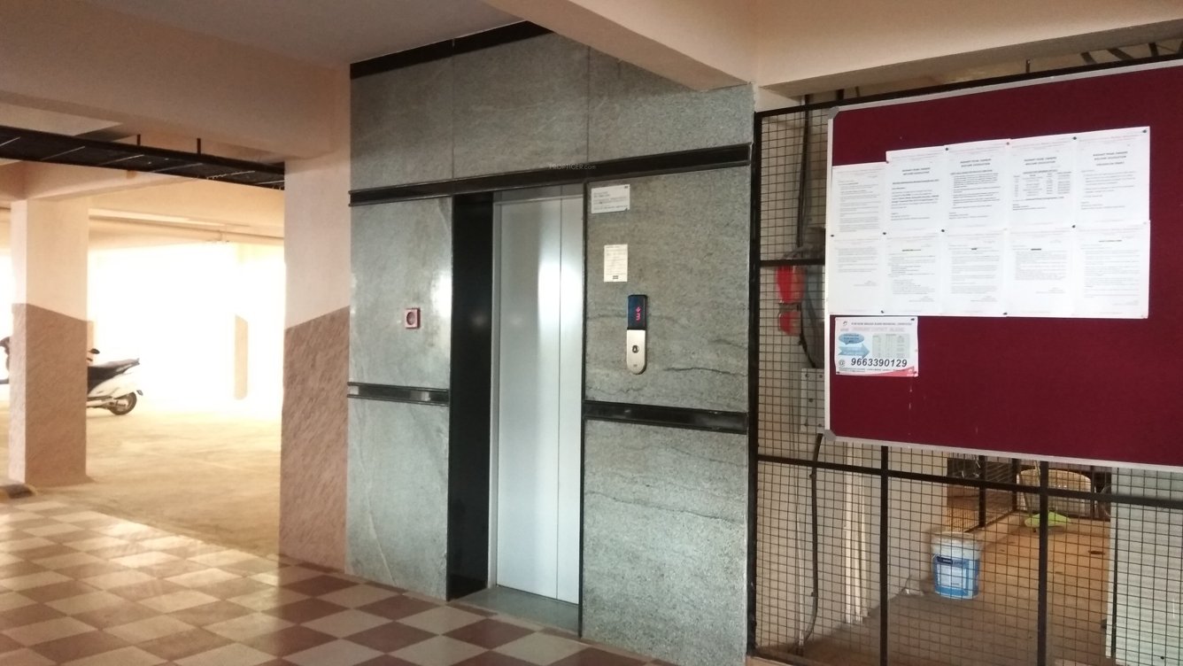  pearl Lift Available