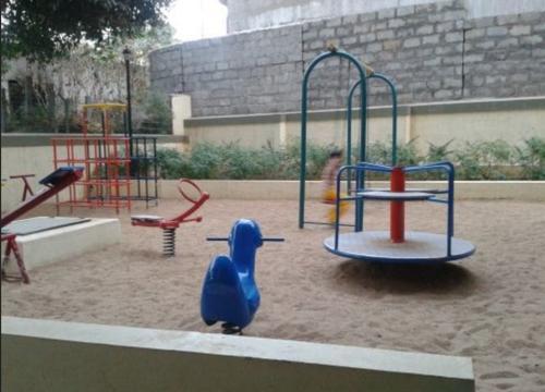 Children's play area suraksha-golden-palms Children's play area