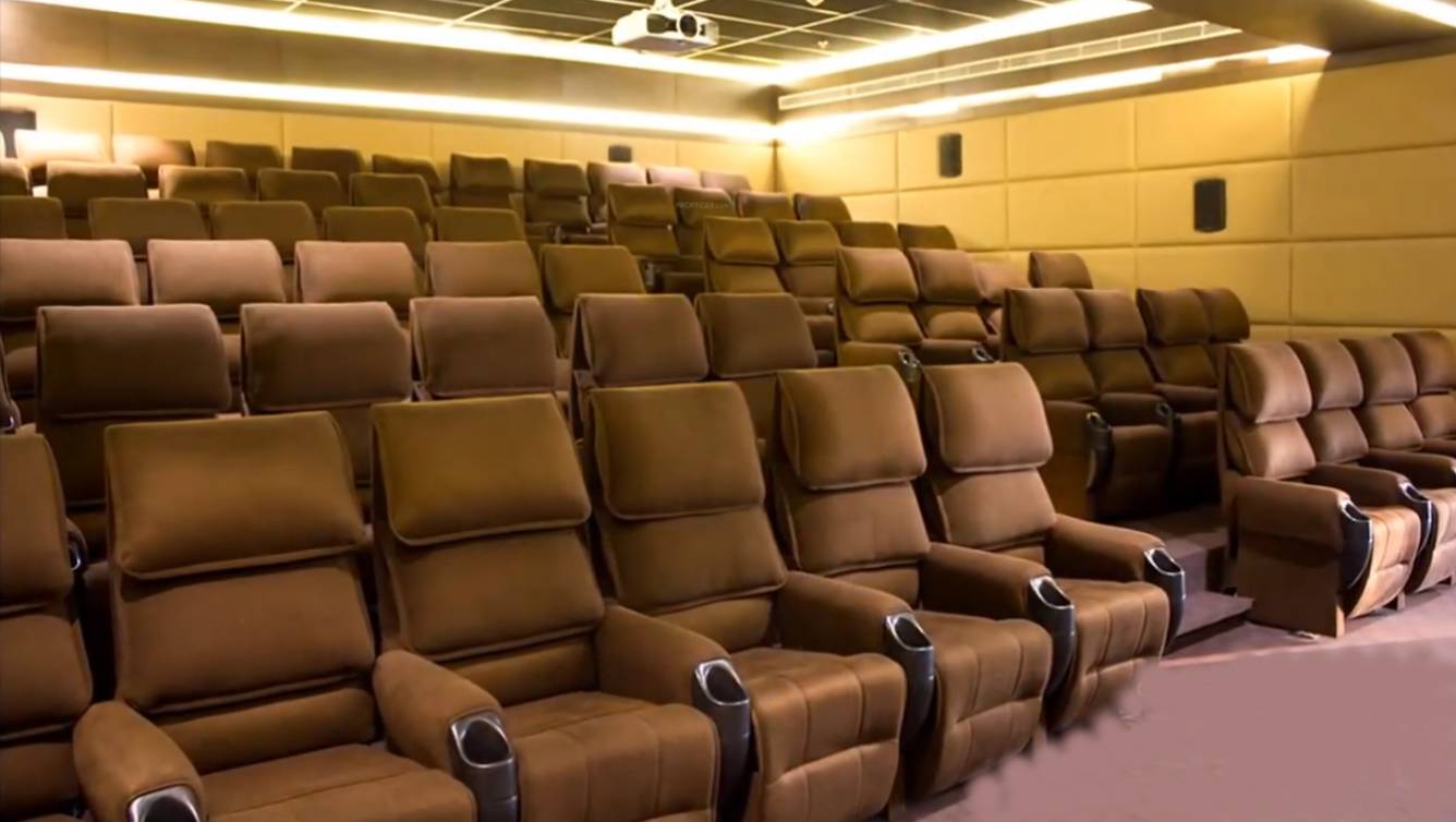  mgf the vilas Mini Theatre