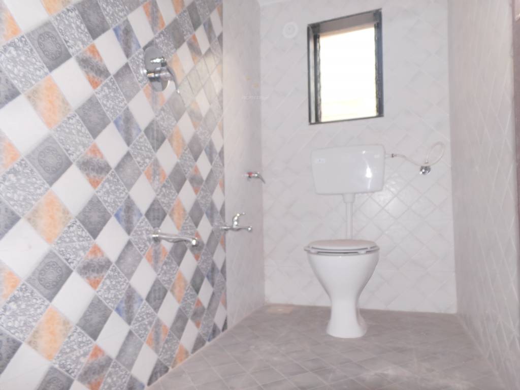  builder floors Bathroom