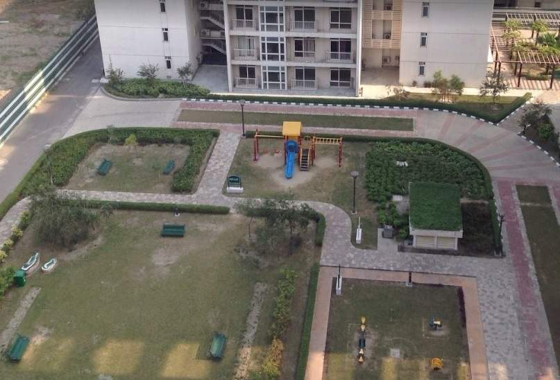 wish town klassic Landscaped Gardens