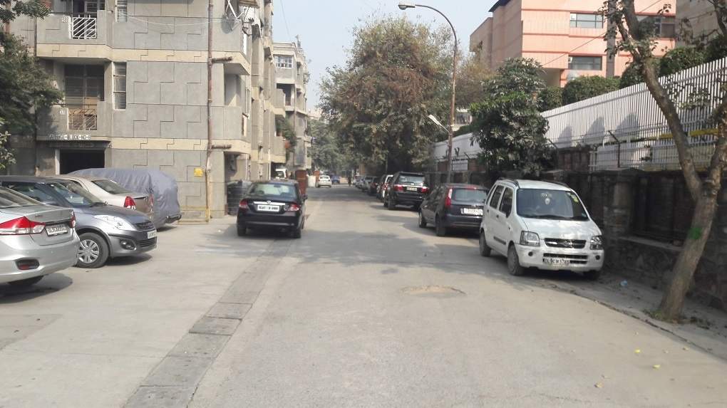  shanti flats sector 9 pocket 2 Car Parking