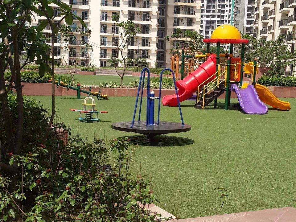  gaur city 1st avenue Children's play area