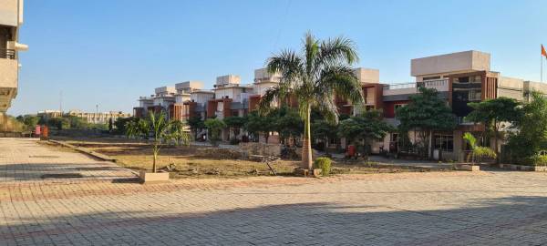  park Internal Roads & Footpaths