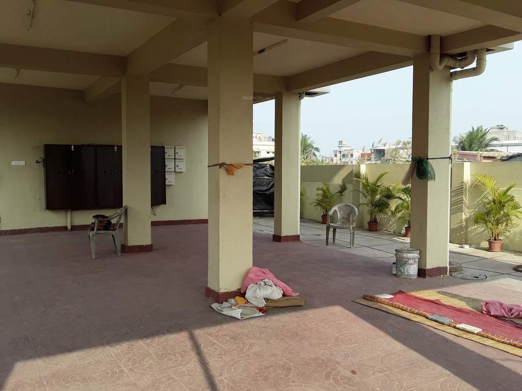  radiance Car Parking