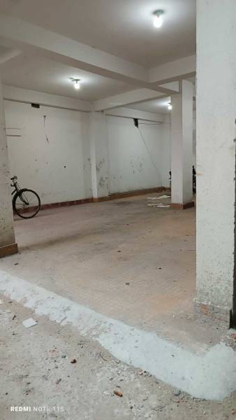  madhu-malancha Car Parking