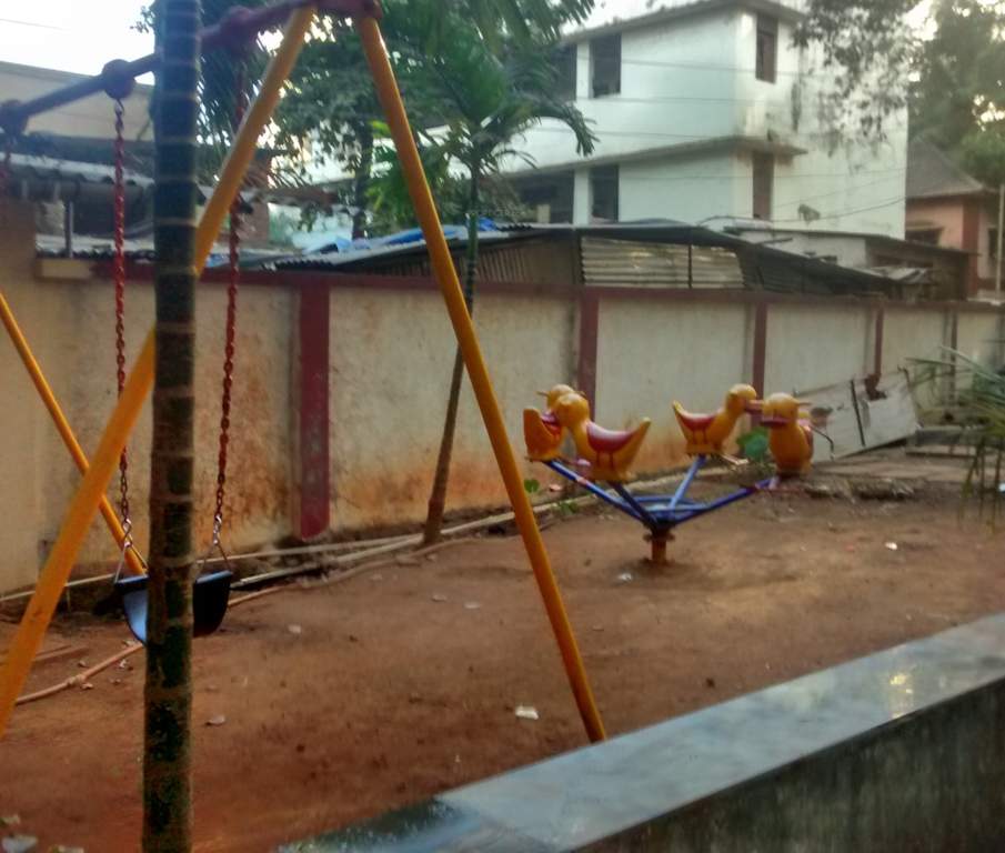 plaza Children's play area