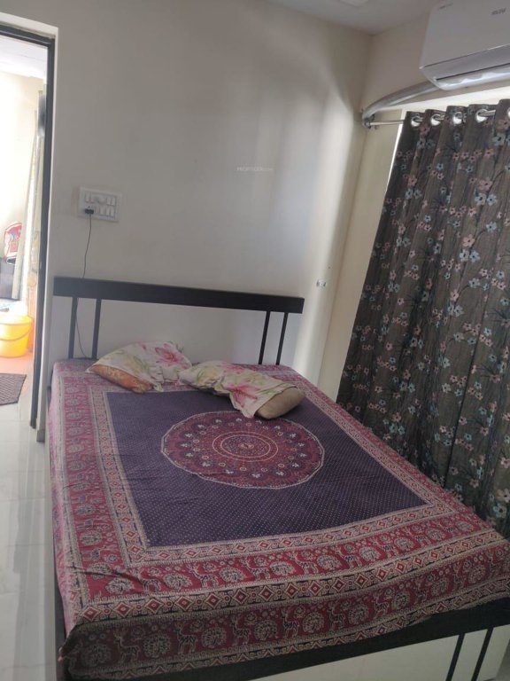 pushp vinod 2 Bedroom