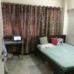 Bedroom ge-links Bedroom