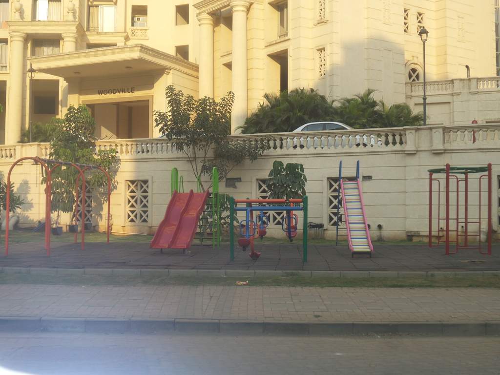  silver link Children's play area