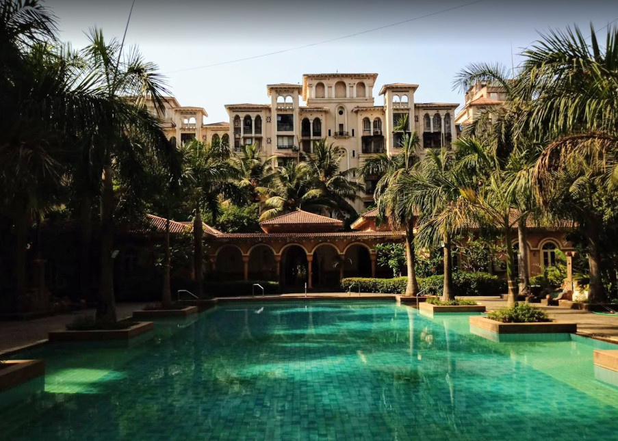  mahindra gardens Swimming Pool