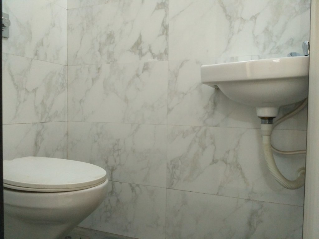  kaydee solitarie Bathroom