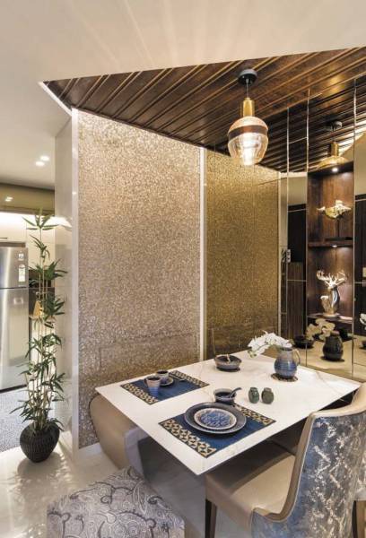  rain-forest Dining Area