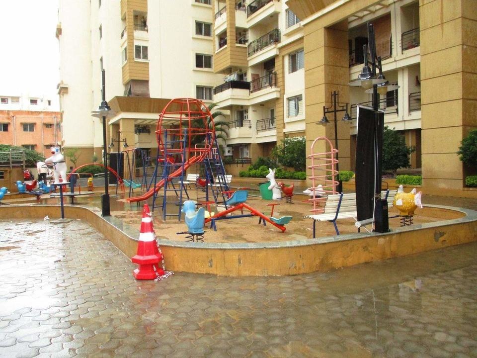  symphony concord tower Children's play area