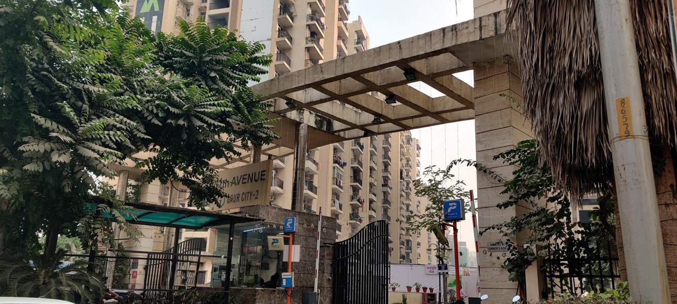  gaur city 2 11th avenue Entrance Gate Security Cabin