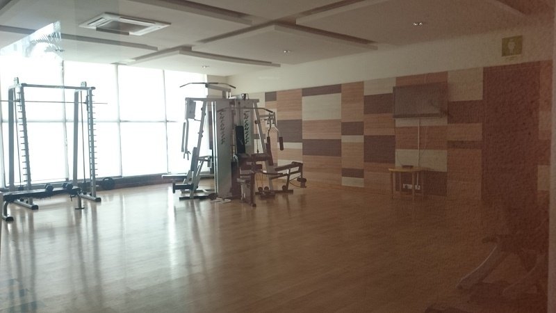  the close north Gymnasium