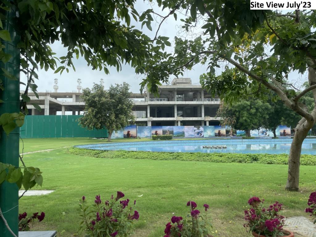 Central Flower Valley