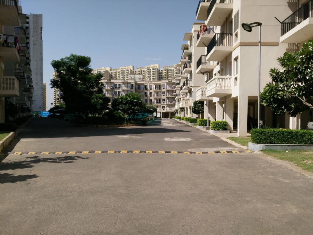 Sare Crescent Parc Royal Greens Phase 1