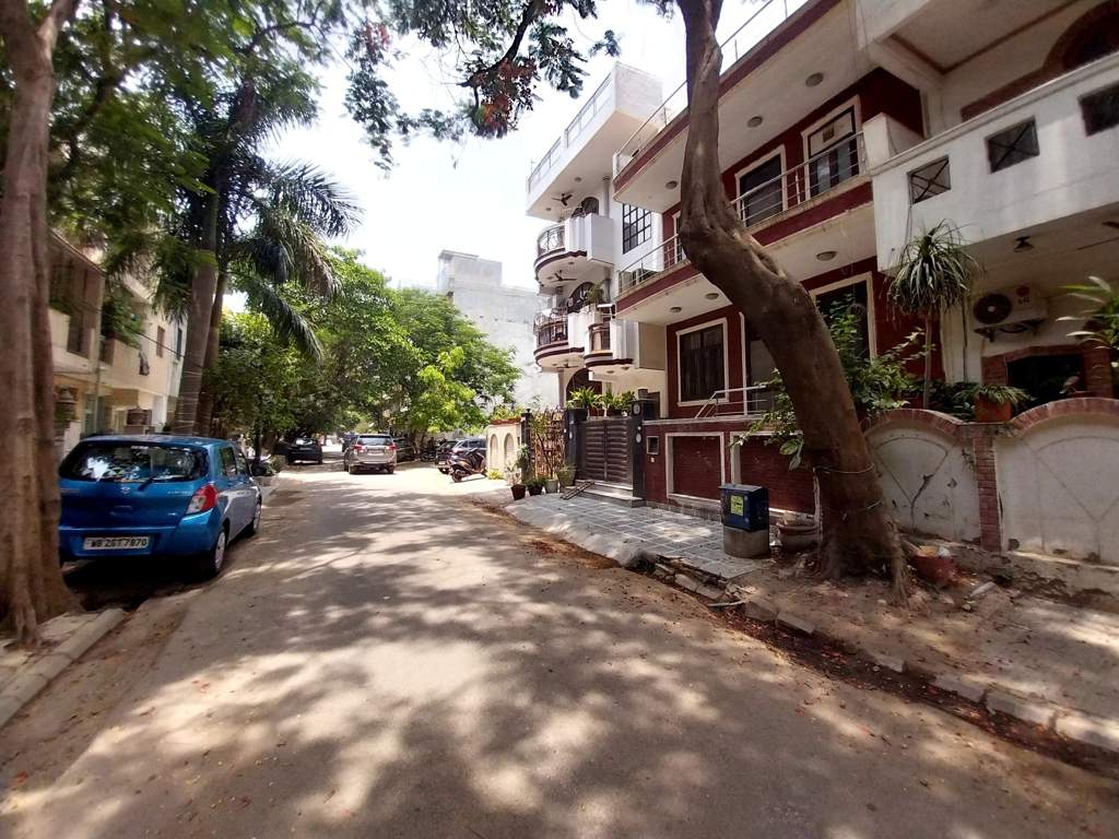  pink town house Internal Roads & Footpaths