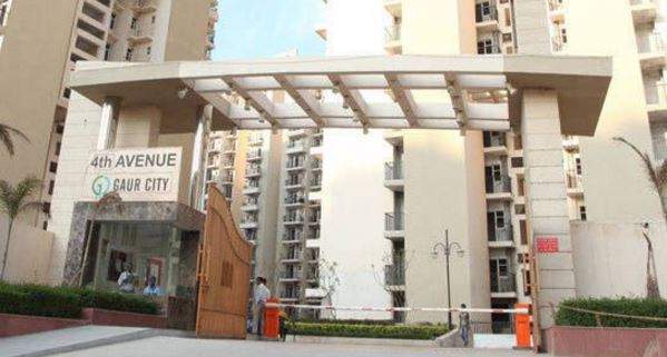 gaur city 4th avenue Entrance Lobby