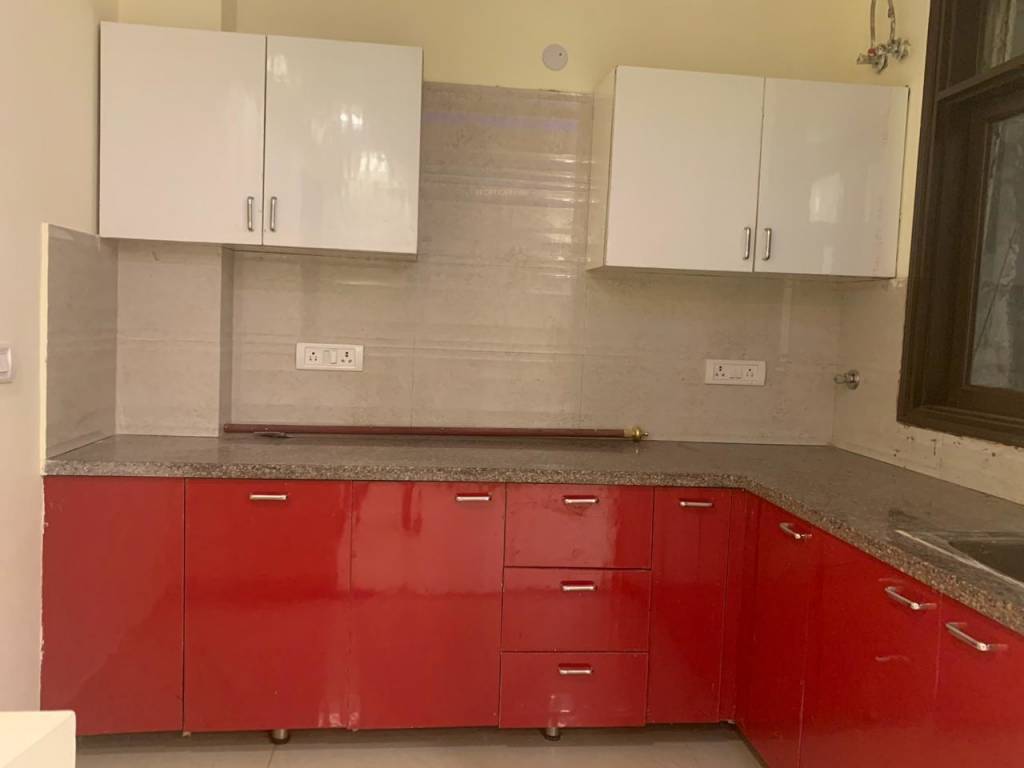  tara apartments Kitchen