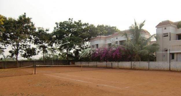  park residency Tennis Court