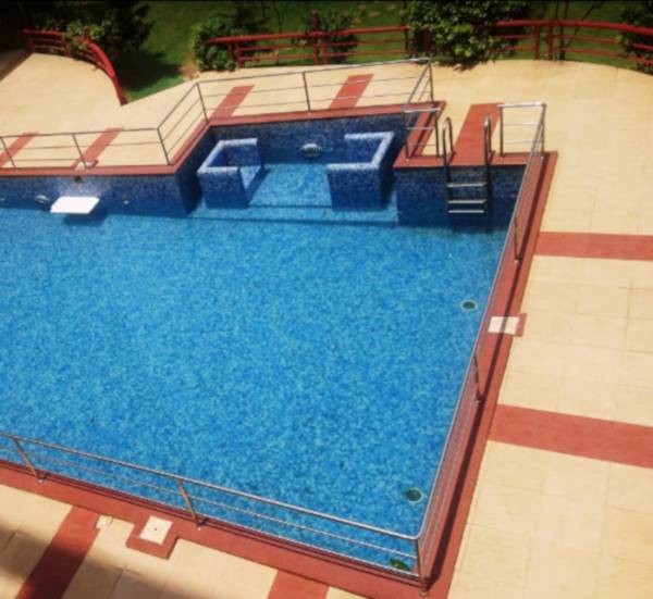  residency Swimming Pool