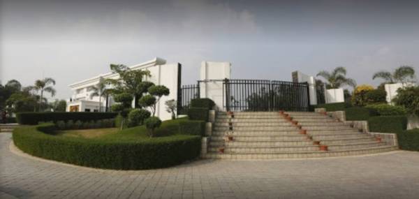  residency Landscaped Gardens