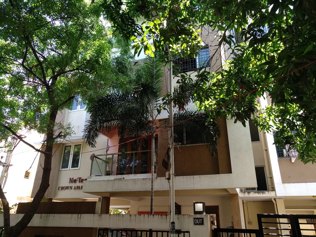  crown apartments Elevation