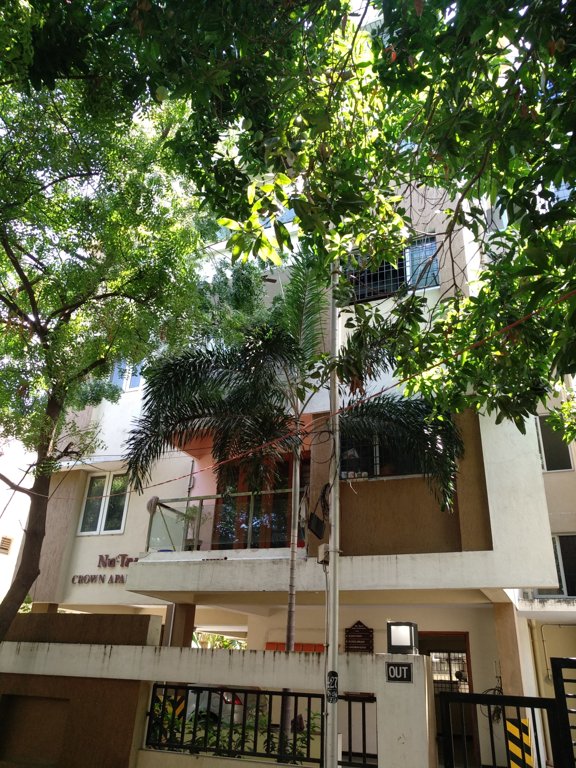  crown apartments Elevation