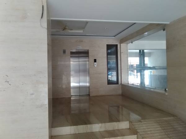  om-rudra Lift Available