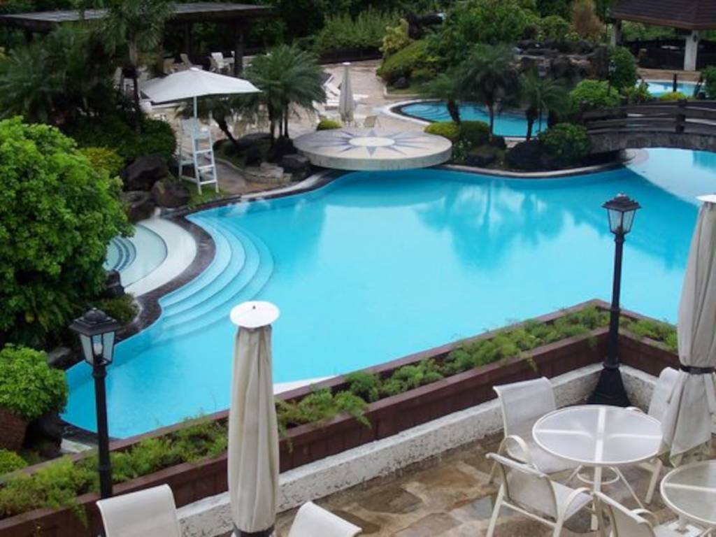 lakeside marvel Swimming Pool