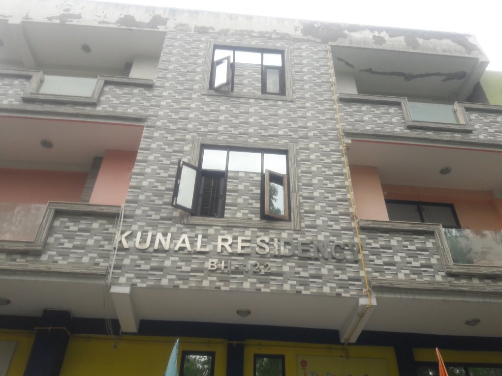 residency 3 Elevation