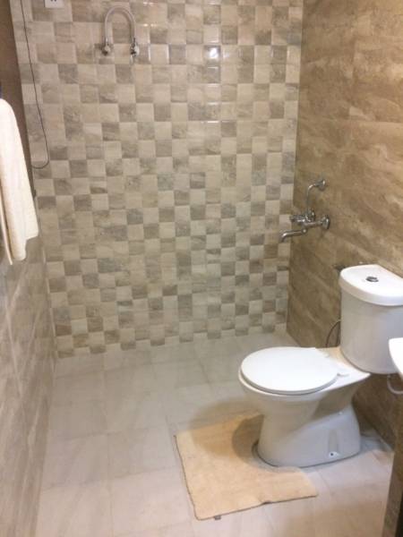  august-avenue Bathroom