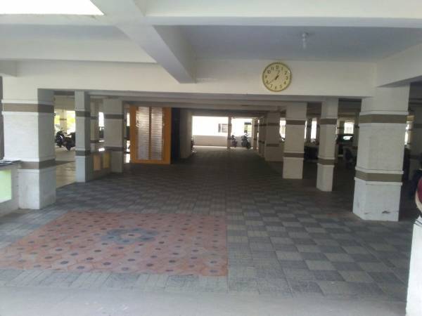  mayuri-hills Closed Car Parking