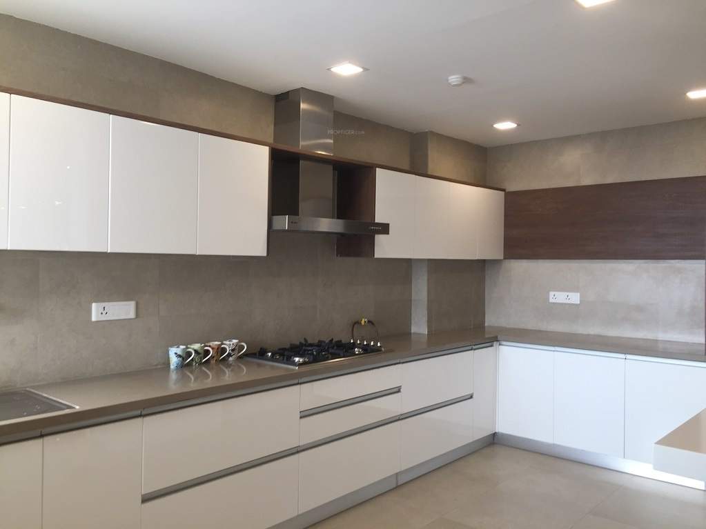  the botanika Kitchen