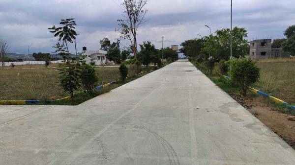 Plot rathis-nandavanam Plot