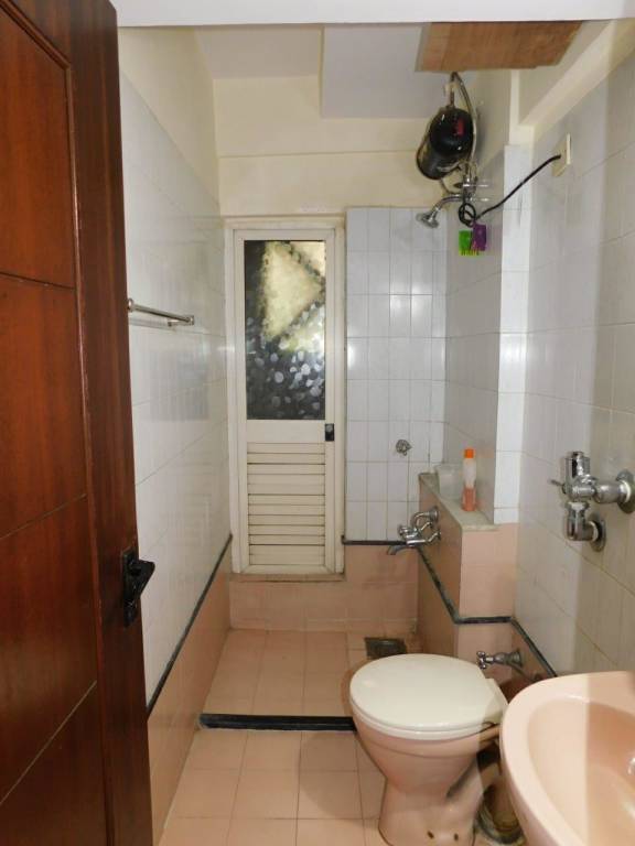 gardens lotus Bathroom