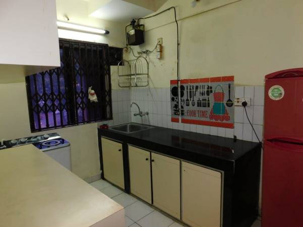  gardens-lotus Kitchen