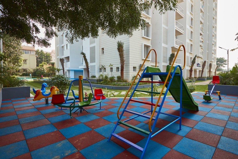  mn orchid Children's play area