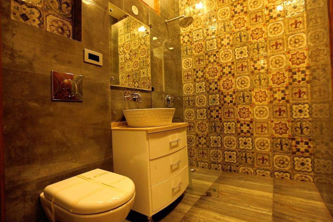  amulya Bathroom
