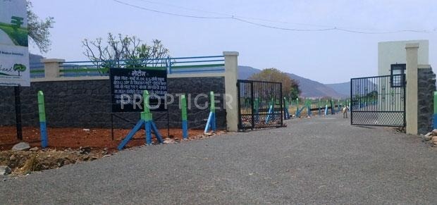 Images for Elevation of Right Green Land